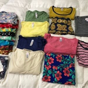 Lularoe 19 Pieces Clothes Mixed Lot - Leggings, Tops, Skirts, Dresses